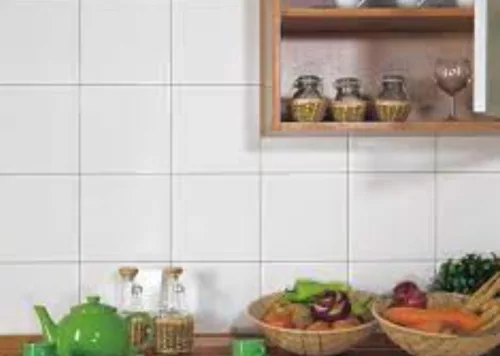 Csempe, Zalakerámia CARNEVAL FÉNYES FEHÉR 15X15 ZFE-ZBR 1